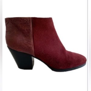 Rachel Comey burgundy suede ankle boots bootie Size 9 . Used